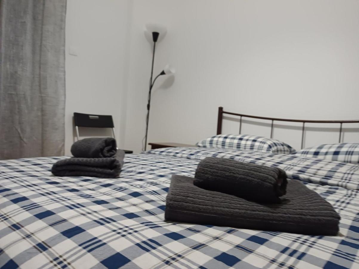 Rooms In The Apartment Athen Exterior foto
